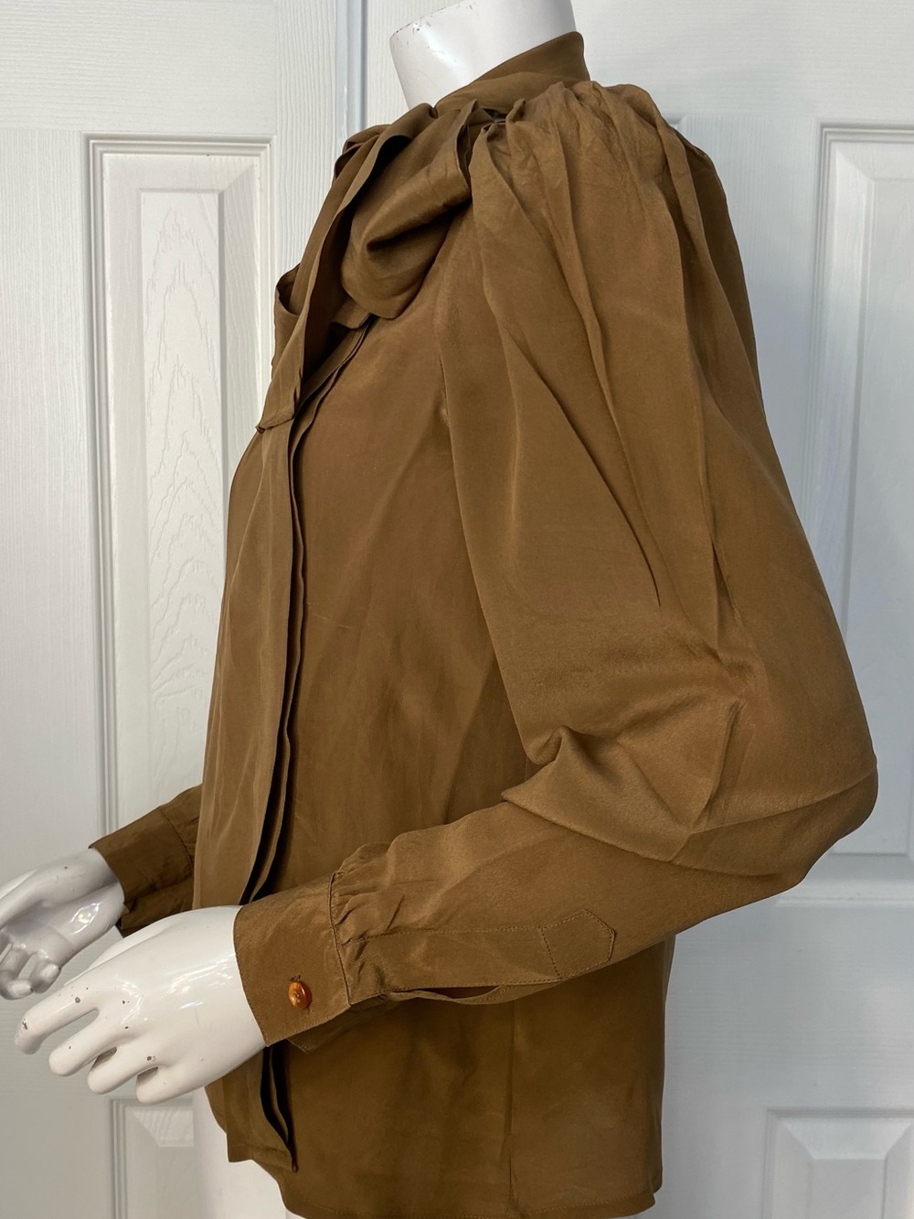 💯Silk Tie-Neck Long Sleeve Blouse in Olive Brown - Picture 3 of 9